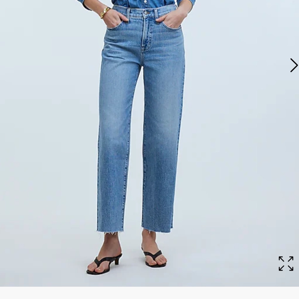 The Petite Perfect Vintage Wide-Leg Crop Jean